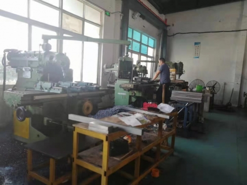 折弯模具生产车间展示